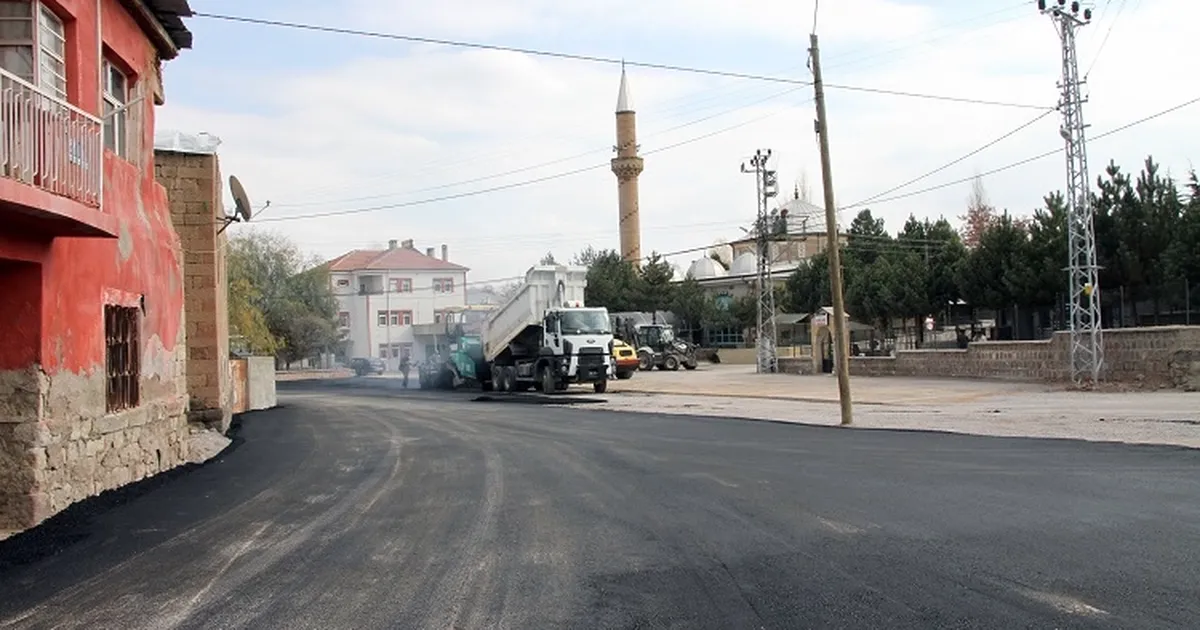 Kayseri Talas’ta Alaybeyli’ye yeni meydan